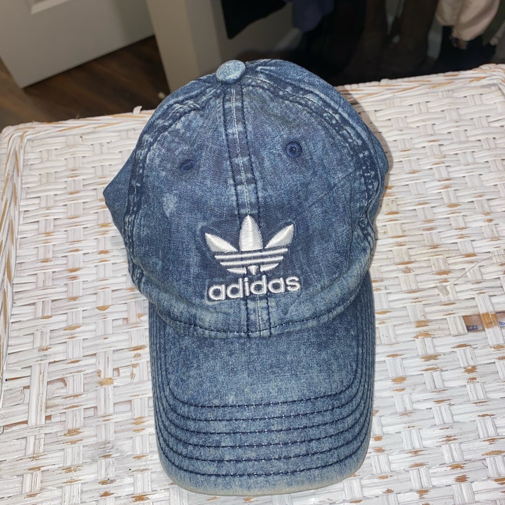 Adidas Jean OS hat